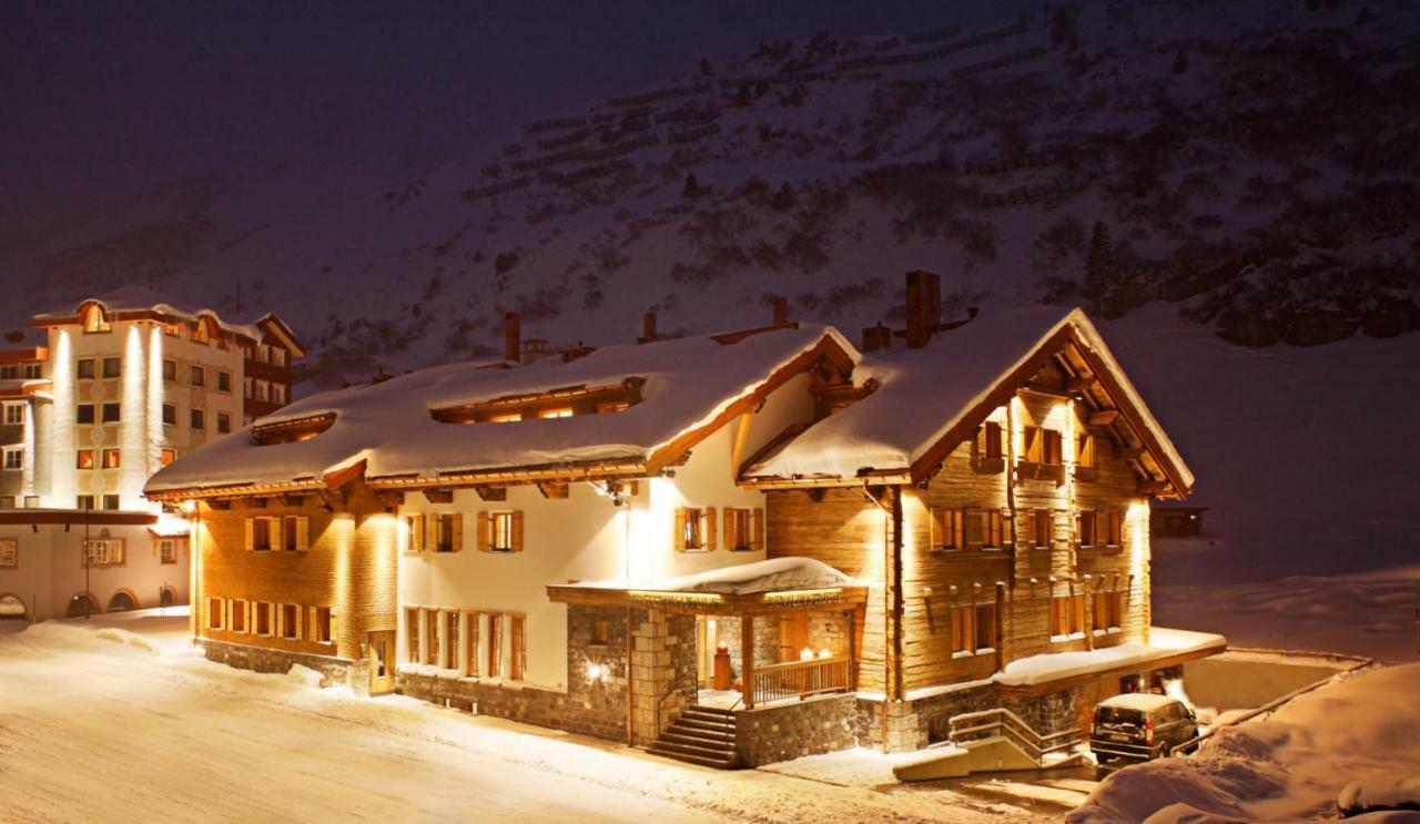 Bentleys House Mountain Residence Zürs Exterior foto